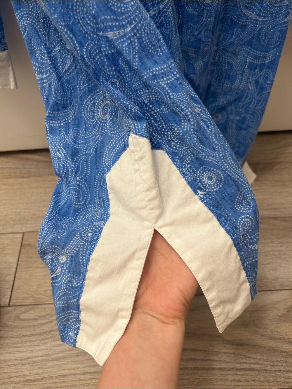 J. McLaughlin Women's Blue Printed Tunic with White Trim V Neck 💯 Cotton XS - Picture 5 of 11